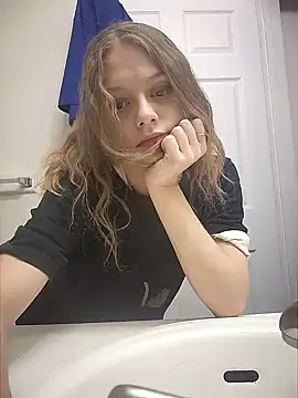 Snapshot of AriellaTaylor chatting on December 2024 06:10:02 PM AriellaTaylor online show from December 2024 06:10:02 PM