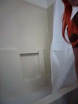 Snapshot of AriellaTaylor chatting on December 2024 04:25:01 AM AriellaTaylor online show from December 2024 04:25:01 AM