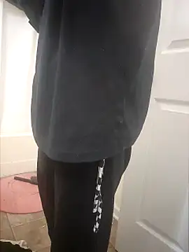 Snapshot of AriellaTaylor chatting on January 2025 02:12:02 PM AriellaTaylor online show from January 2025 02:12:02 PM