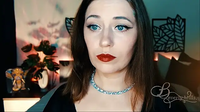 MissBeverlyMills online show from February 2025 03:20:01 PM