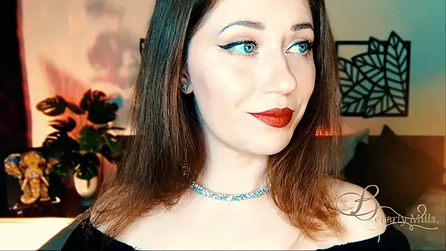 MissBeverlyMills online show from March 2025 01:08:02 PM