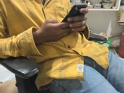 Snapshot of Believerrrr chatting on November 2025 12:49:02 PM Believerrrr online show from November 2025 12:49:02 PM