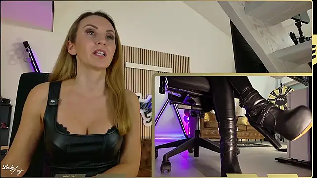 Snapshot of HerrinAnja chatting on February 2026 07:07:01 PM HerrinAnja online show from February 2026 07:07:01 PM