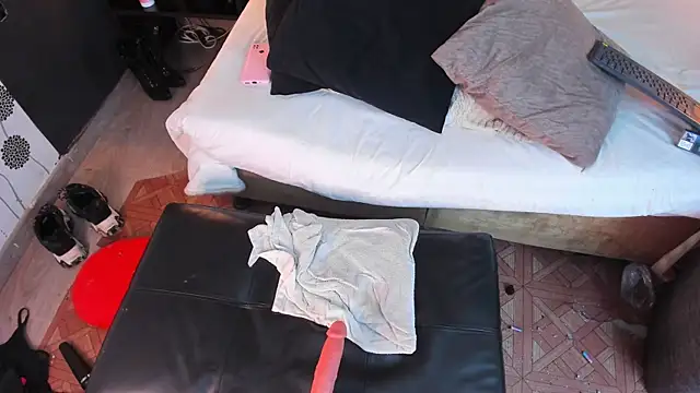  poison sweet online show from December 2024 12:18:01 AM