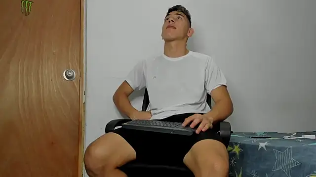 andrew rose  online show from February 2026 08:07:02 PM