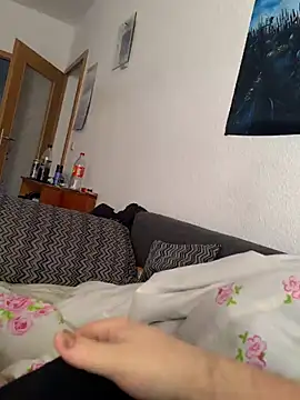 Henryb61 online show from April 2026 09:29:01 AM