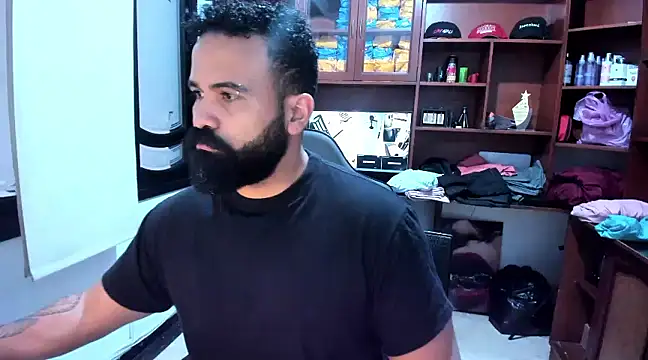 Snapshot of Drako_Argentii chatting on December 2024 08:21:02 PM Drako Argentii online show from December 2024 08:21:02 PM