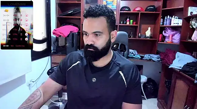 Snapshot of Drako_Argentii chatting on December 2024 07:54:01 PM Drako Argentii online show from December 2024 07:54:01 PM