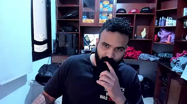 Snapshot of Drako_Argentii chatting on December 2024 09:20:01 PM Drako Argentii online show from December 2024 09:20:01 PM