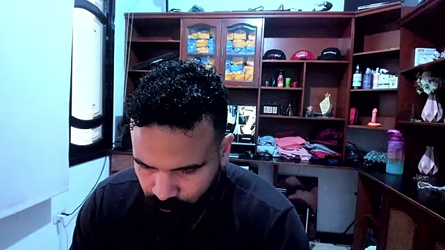 Snapshot of Drako_Argentii chatting on January 2025 02:58:01 PM Drako Argentii online show from January 2025 02:58:01 PM