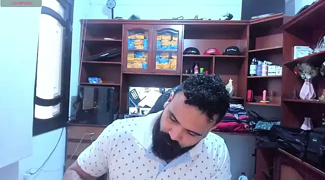 Snapshot of Drako_Argentii chatting on January 2025 03:20:01 PM Drako Argentii online show from January 2025 03:20:01 PM