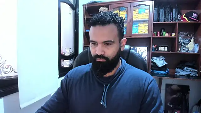 Snapshot of Drako_Argentii chatting on February 2025 04:04:02 PM Drako Argentii online show from February 2025 04:04:02 PM