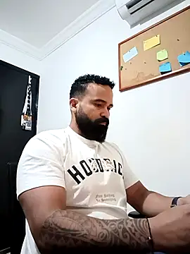 Snapshot of Drako_Argentii chatting on September 2025 05:07:01 AM Drako Argentii online show from September 2025 05:07:01 AM