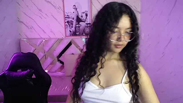 victoria castillo b online show from March 2025 03:02:02 AM