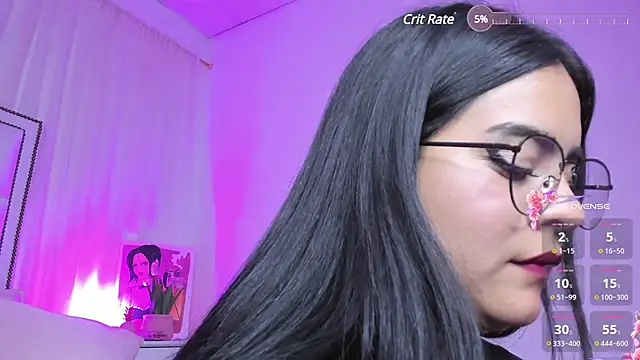 Snapshot of atena_hill chatting on February 2025 01:58:01 AM atena hill online show from February 2025 01:58:01 AM