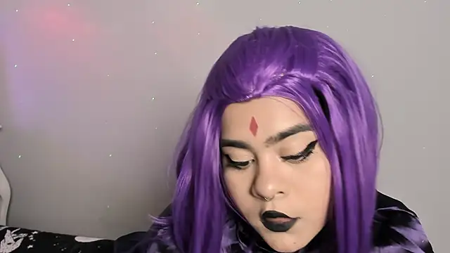 Snapshot of atena_hill chatting on October 2025 07:38:02 PM atena hill online show from October 2025 07:38:02 PM