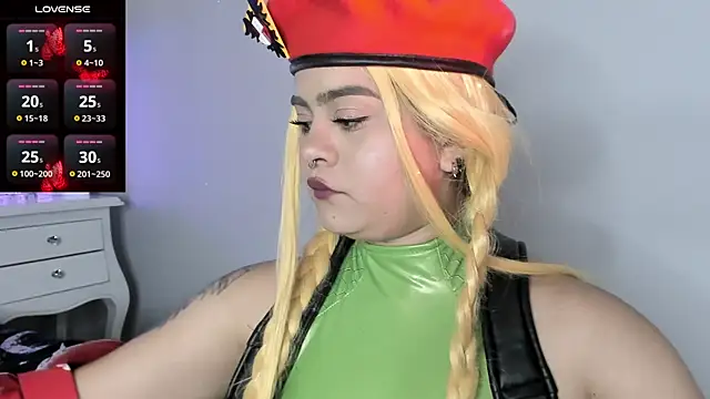 Snapshot of atena_hill chatting on October 2025 05:14:01 PM atena hill online show from October 2025 05:14:01 PM