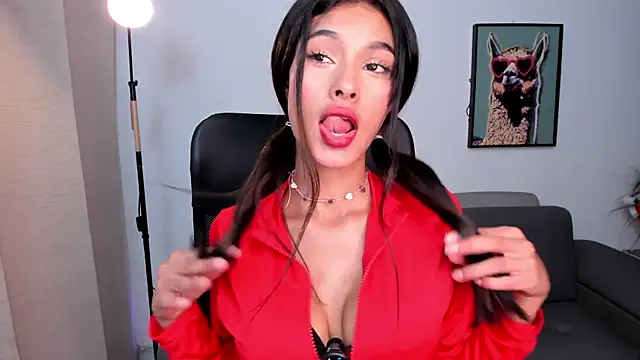 bonnie-love online show from February 2026 08:18:01 PM