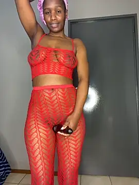 Snapshot of Kinkyy_ chatting on November 2025 03:38:02 PM Kinkyy online show from November 2025 03:38:02 PM