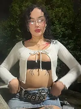 Snapshot of Electra_doll_ chatting on November 2025 12:32:01 AM Electra doll online show from November 2025 12:32:01 AM