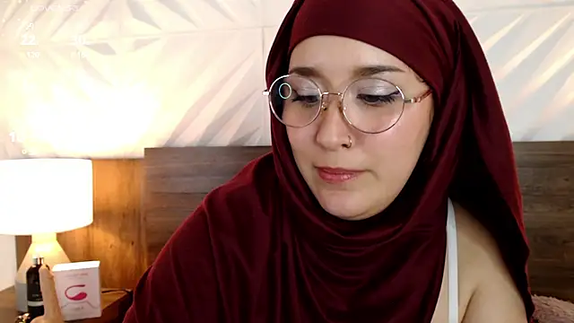 Dalila bashar online show from February 2025 07:55:01 PM