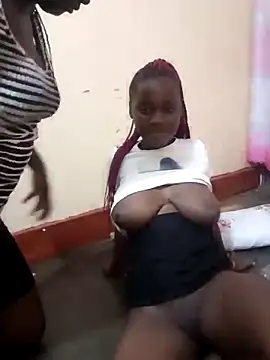 Snapshot of Swit_virgin22 chatting on March 2025 03:16:02 PM Swit virgin22 online show from March 2025 03:16:02 PM