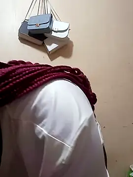 Snapshot of Swit_virgin22 chatting on October 2025 01:27:02 AM Swit virgin22 online show from October 2025 01:27:02 AM