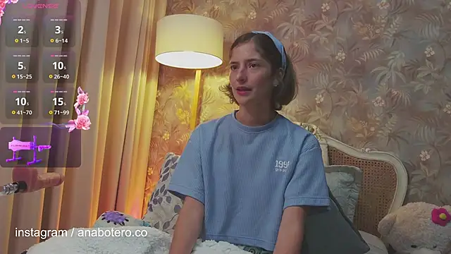 KittyAna online show from January 2025 01:53:01 AM