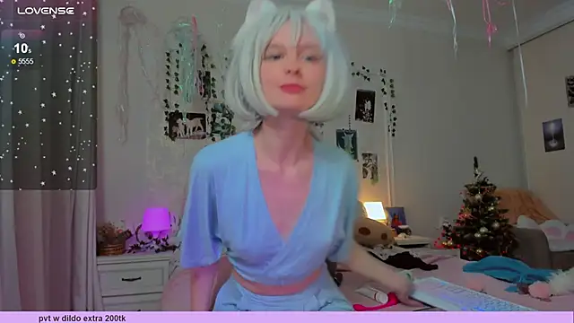 Snapshot of Neko_kitsune1 chatting on January 2025 09:12:01 PM Neko kitsune1 online show from January 2025 09:12:01 PM