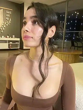 Irish Collins online show from December 2024 02:43:02 AM