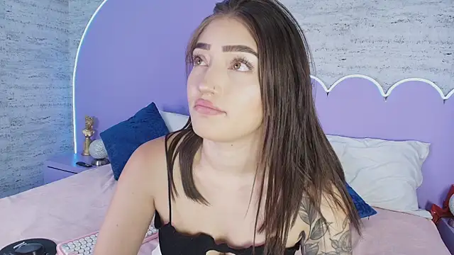 Giaa Ross online show from March 2026 07:40:01 PM