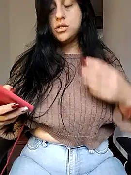 whitegirl0122 online show from March 2025 03:20:01 PM