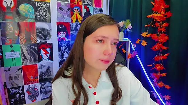 Lina Brownie online show from December 2024 02:42:02 AM