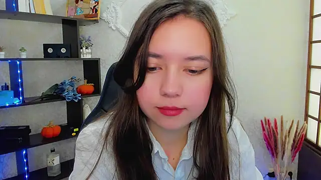 Lina Brownie online show from December 2024 05:14:02 AM