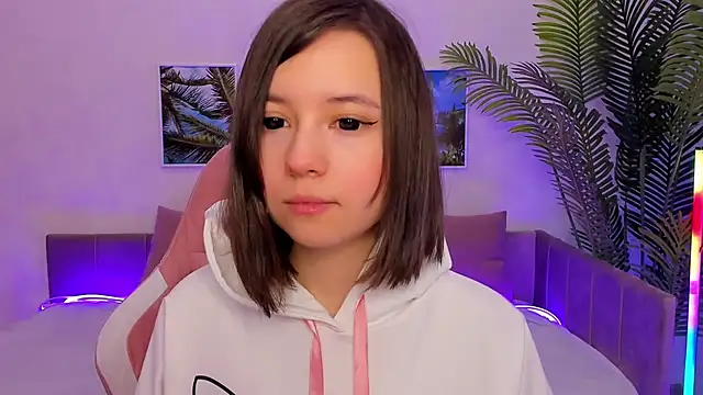 Lina Brownie online show from March 2025 02:26:01 AM