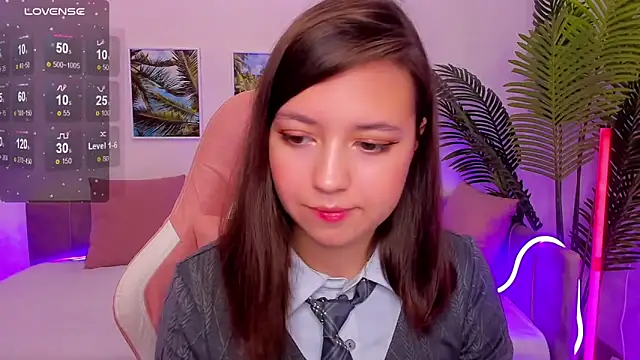 Lina Brownie online show from September 2025 03:41:02 AM