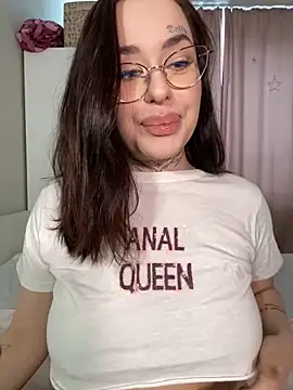 Snapshot of fuckdoll_18 chatting on February 2025 12:09:02 PM fuckdoll 18 online show from February 2025 12:09:02 PM