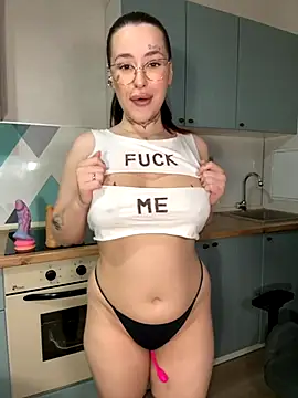 Snapshot of fuckdoll_18 chatting on September 2025 07:54:01 AM fuckdoll 18 online show from September 2025 07:54:01 AM