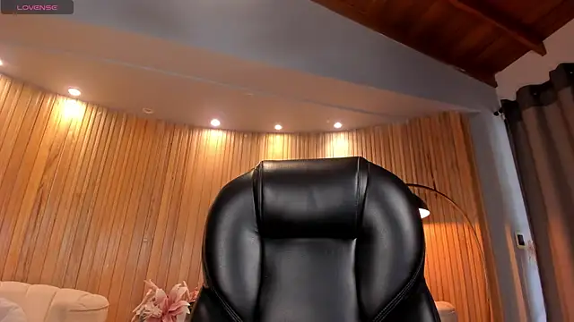 AlyssaDean online show from October 2025 12:05:01 PM