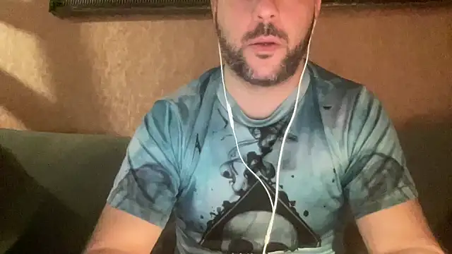 RedDante89 online show from December 2024 05:10:02 PM