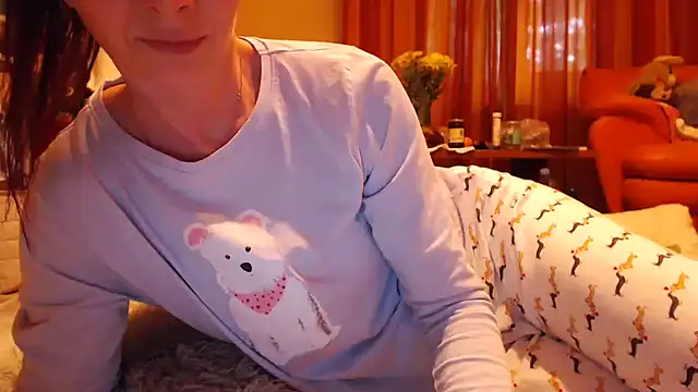 LovelyAndraGirl online show from May 2026 04:46:02 PM