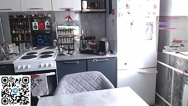 Snapshot of Kelly_Hardy chatting on March 2025 08:53:01 AM Kelly Hardy online show from March 2025 08:53:01 AM