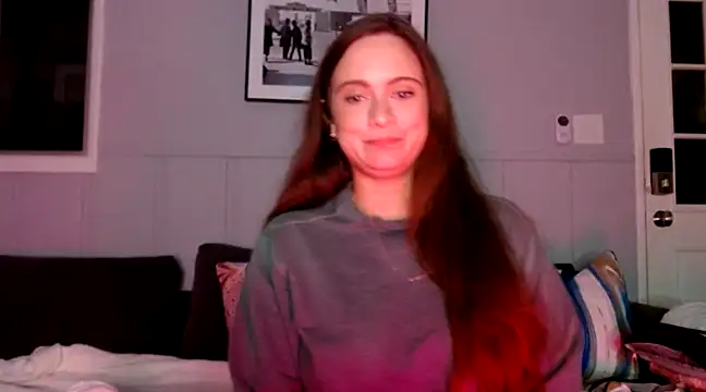 Sophie Raegan online show from February 2025 01:33:01 PM