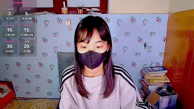   Saphia   online show from February 2025 12:35:02 AM