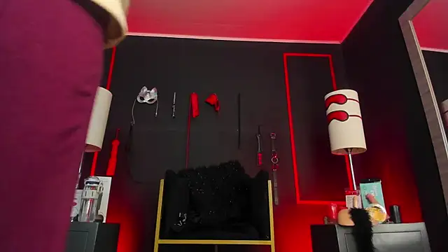 CharlotteScotte online show from September 2025 12:07:01 PM