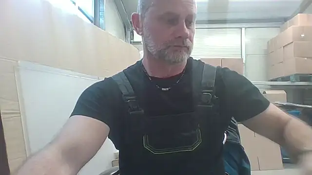 Boomerhun online show from December 2025 08:22:01 AM