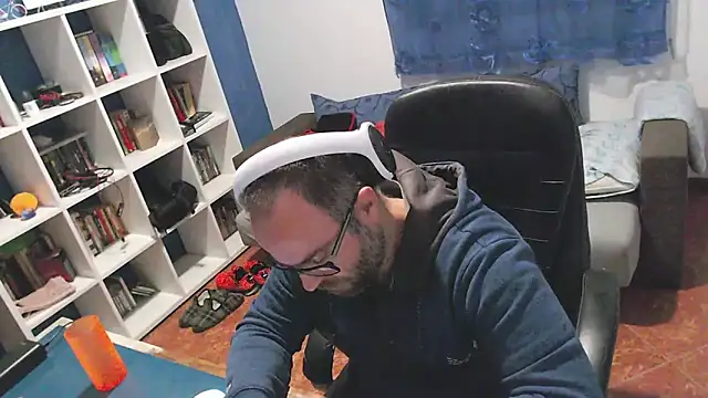 ravingr4d4 online show from November 2025 10:55:02 PM