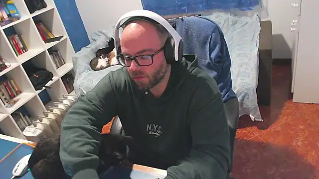 ravingr4d4 online show from February 2026 11:11:02 PM