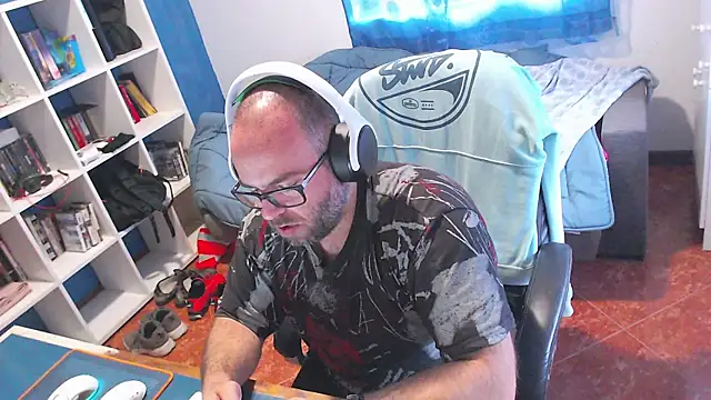 ravingr4d4 online show from May 2026 09:06:01 AM