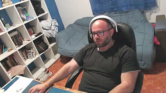 ravingr4d4 online show from May 2026 08:49:01 PM